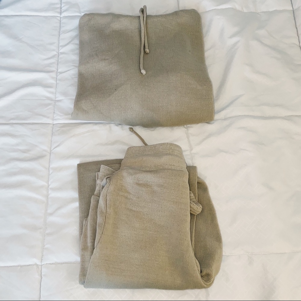 PLT 2-Piece Knit Set - Picture 2 of 4
